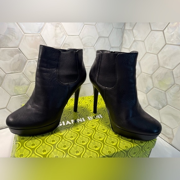 Gianni Bini Shoes - Gianni Bini Sz 7 Black Leather Nikki Platform Stiletto Booties With Box Clasic